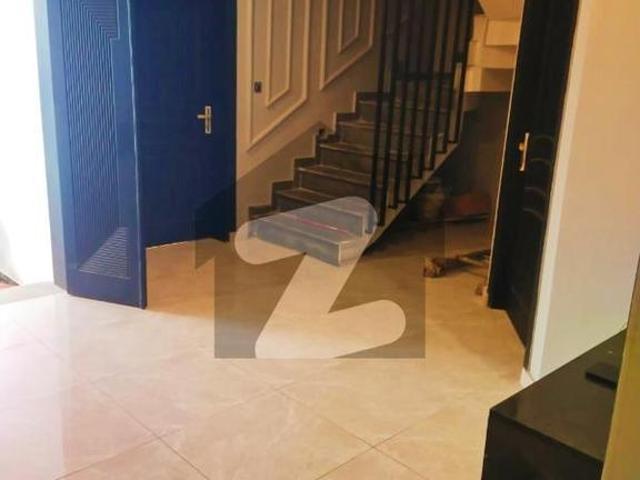 House for sale in Sialkot, Islamabad Capital Territory