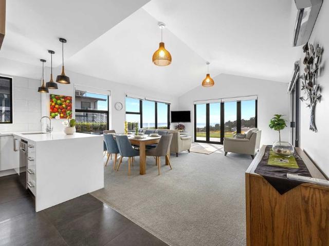 House for rent in Mount Pleasant, Christchurch