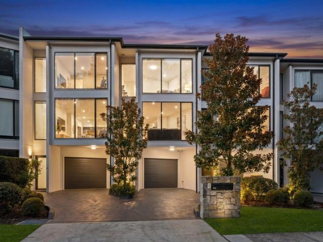 Townhouse for sale in Gosford, New South Wales