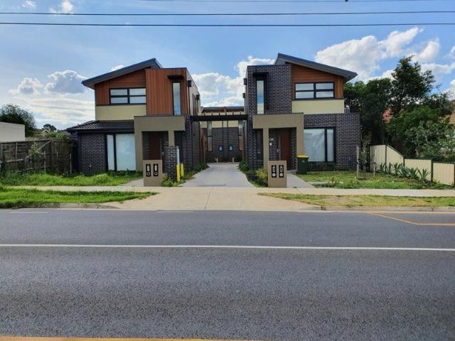 Townhouse for rent in Camerons Creek, Victoria