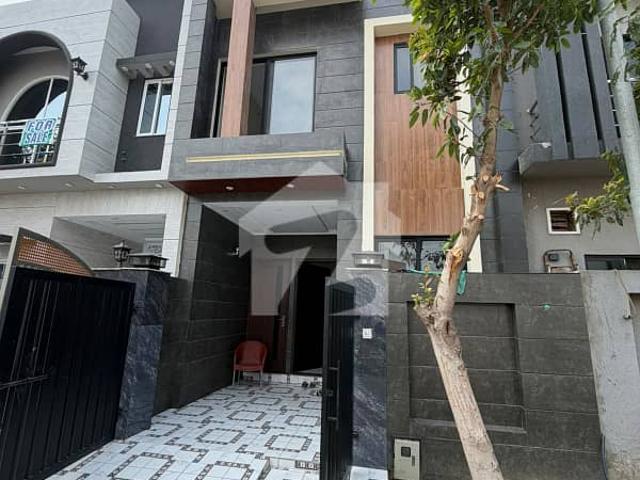 House for sale in لاہور, لاہور ڈویژن