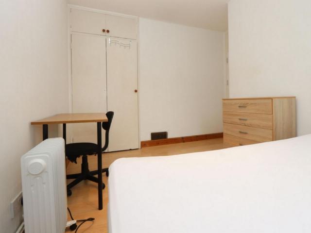Room for rent in Old Ford, Bow