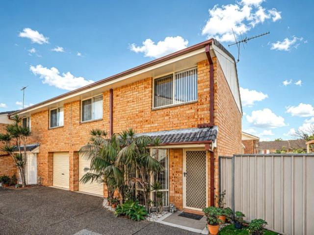 Townhouse for sale in Sydney, New South Wales