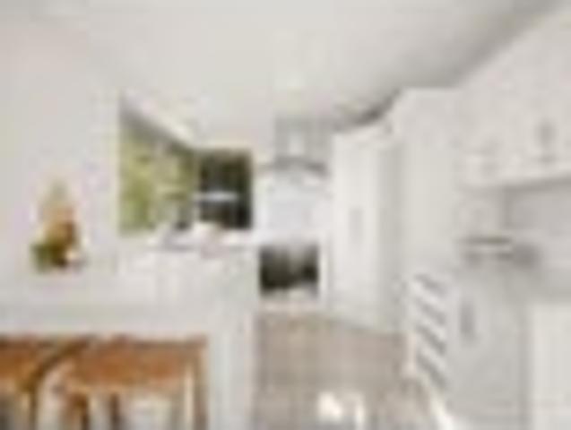 Townhouse for sale in Saint Albans, Canterbury