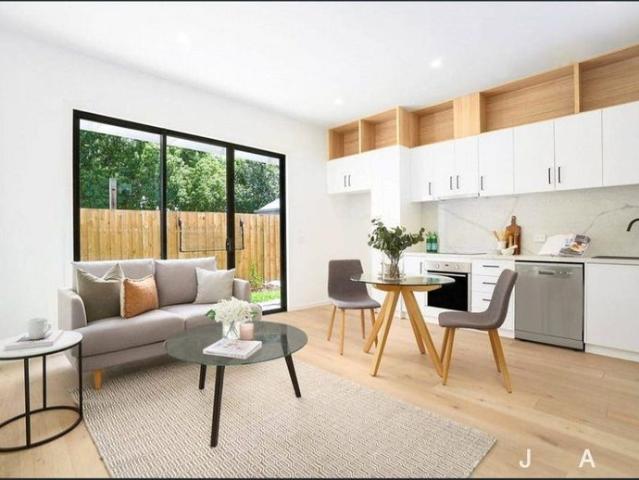 Townhouse for rent in Camerons Creek, Victoria