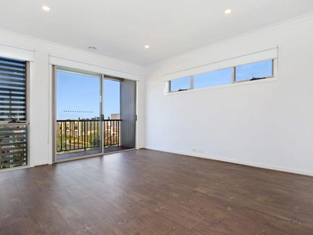 Townhouse for rent in Camerons Creek, Victoria