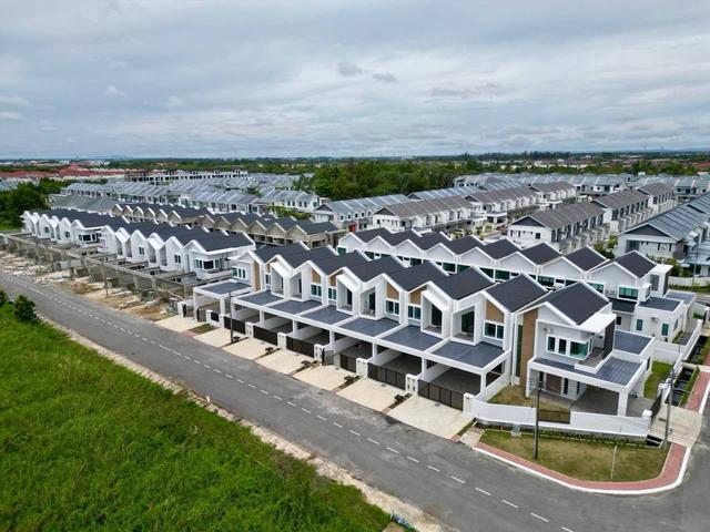 Terraced House for sale in Long Miri, Sarawak