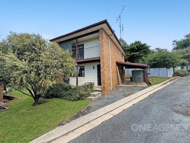 Townhouse for sale in Goulburn
