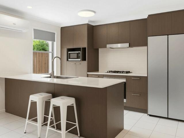 Townhouse for rent in Fernbrook, Queensland