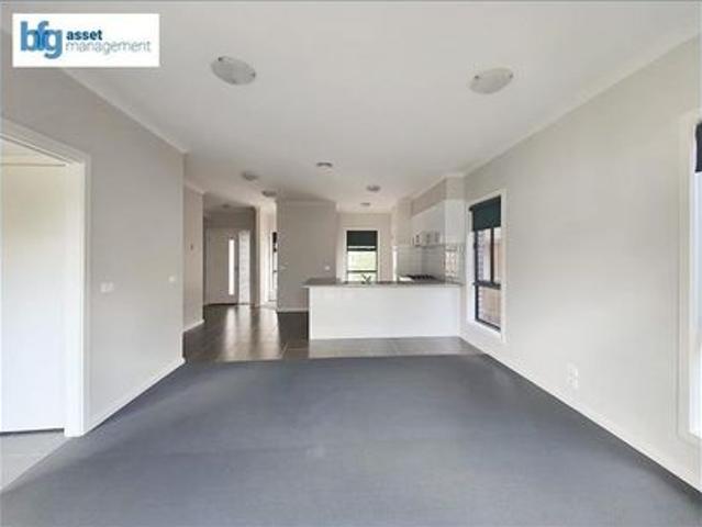 Townhouse for rent in Camerons Creek, Victoria