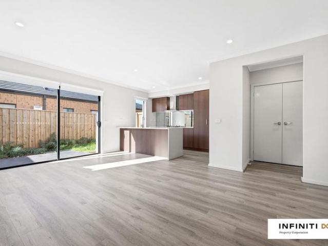 Townhouse for rent in Camerons Creek, Victoria