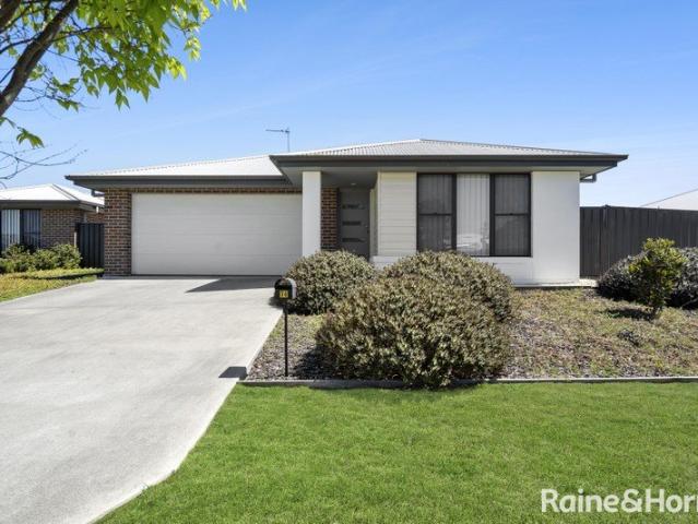 House for sale in Kenmore, Goulburn