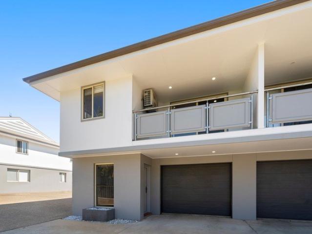Townhouse for rent in Banyan, Queensland