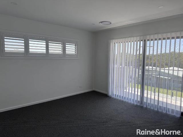 House for rent in Narrawallee, Shoalhaven City Council
