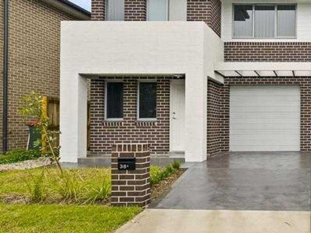 Duplex for rent in Sydney, New South Wales