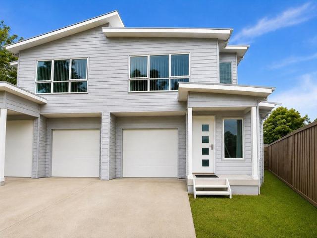 Duplex for rent in Wollongong West, New South Wales