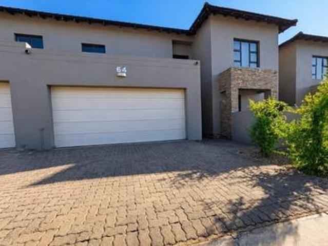 Townhouse for sale in Midvaal, Gauteng