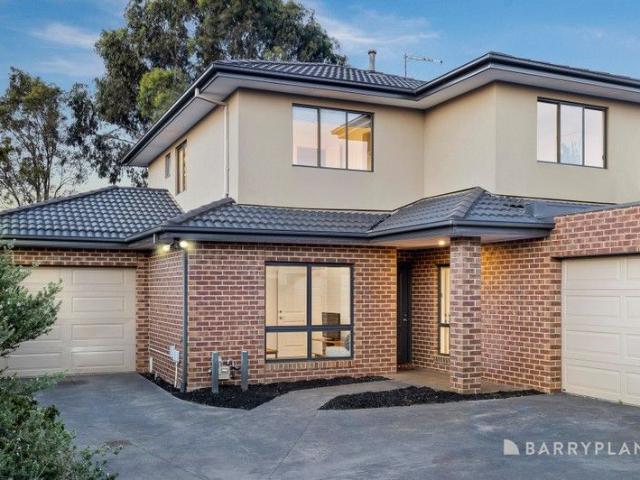 Townhouse for sale in Clayton, Victoria