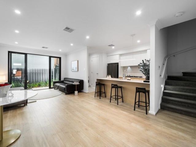 Townhouse for sale in Horseshoe Creek, South Australia