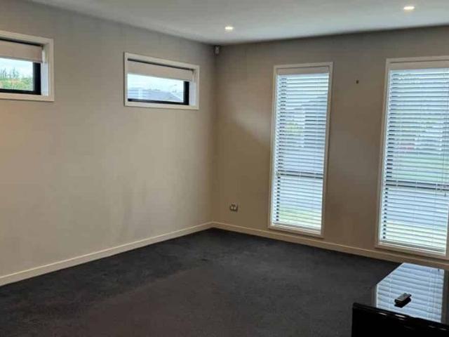 House for rent in Belfast, Christchurch