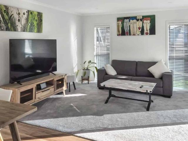 House for rent in Manor Park, Lower Hutt
