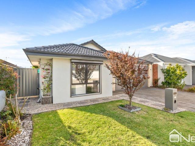 House for sale in Piara Waters, City Of Armadale