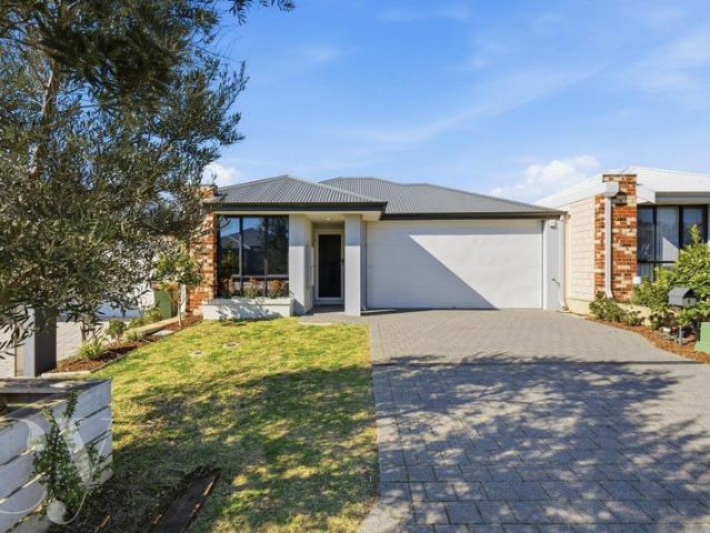 House for sale in Hammond Park, Western Australia