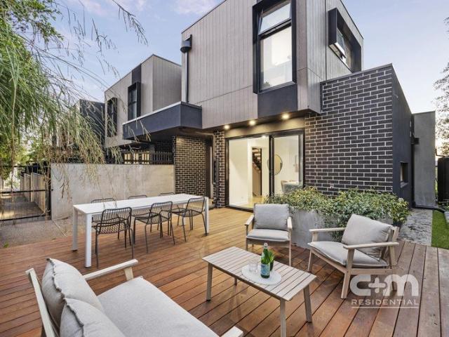 Townhouse for sale in Camerons Creek, Victoria