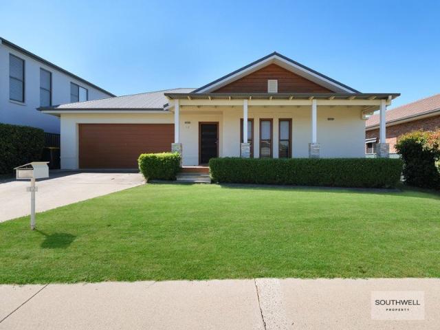 House for sale in Hillvue, Tamworth