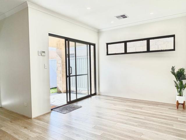 House for rent in Canning Vale, Western Australia
