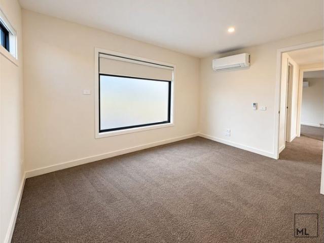 House for rent in Glenroy, Melbourne