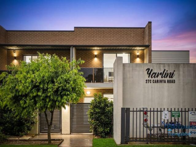 Townhouse for rent in Sydney, New South Wales