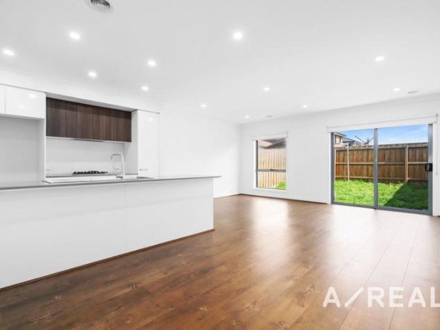 Townhouse for rent in Camerons Creek, Victoria