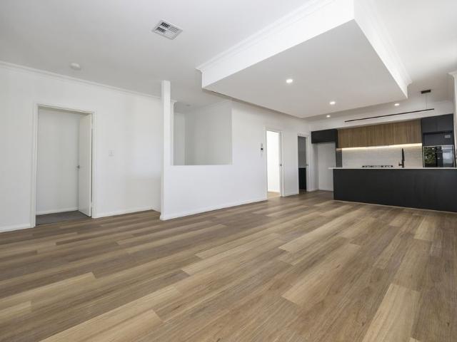 Townhouse for rent in Rivervale, Western Australia