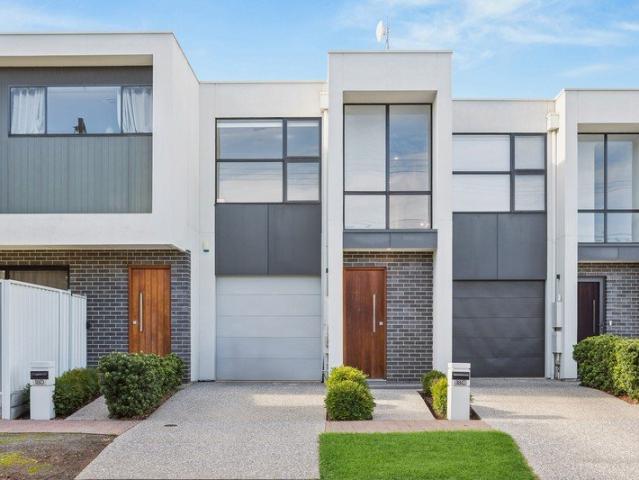 Townhouse for sale in Horseshoe Creek, South Australia