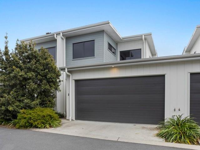 Townhouse for sale in Cremorne Townhouse for sale in Cremorne