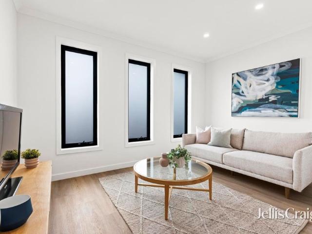Townhouse for rent in Oakleigh East, Melbourne