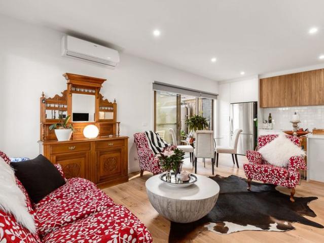 Townhouse for rent in Camerons Creek, Victoria