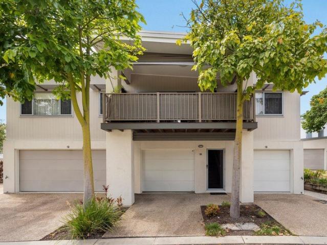 Townhouse for sale in Toombul, Queensland