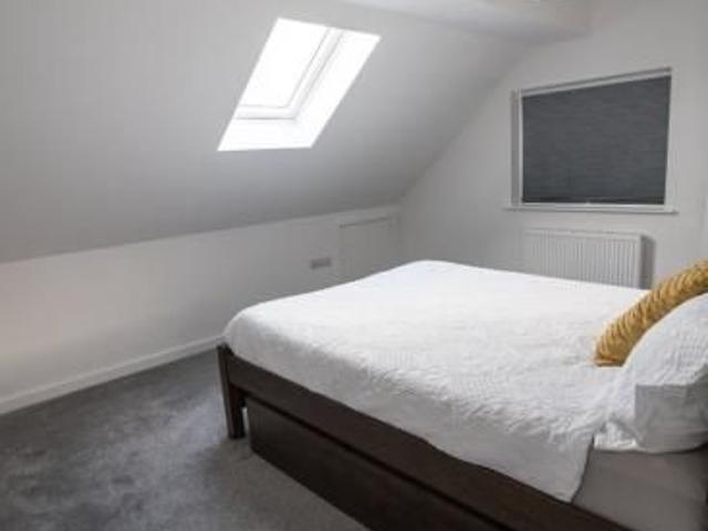 Room for rent in London Borough of Croydon, Greater London