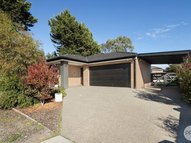 House for sale in Ballan, Victoria