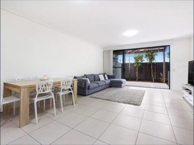 Townhouse for rent in Fernbrook, Queensland