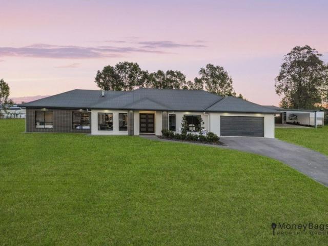 House for sale in Tamborine, Queensland