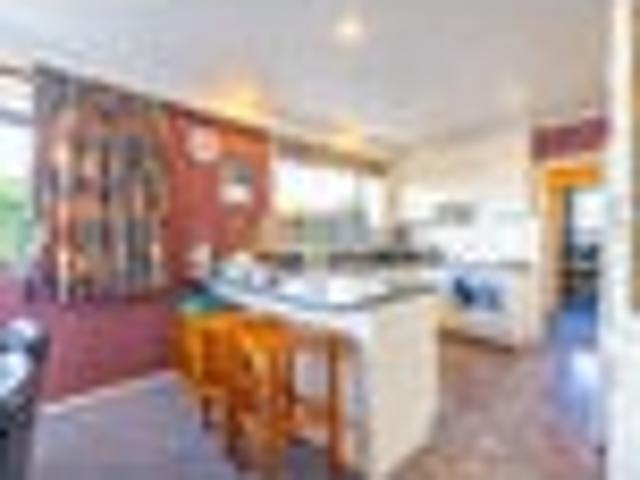 House for sale in Otakou