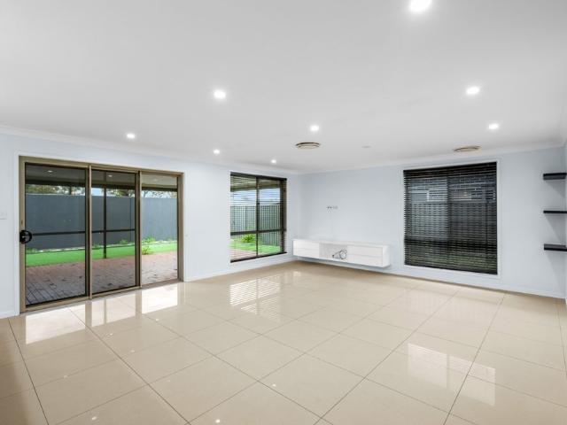 House for rent in Edmondson Park, Sydney