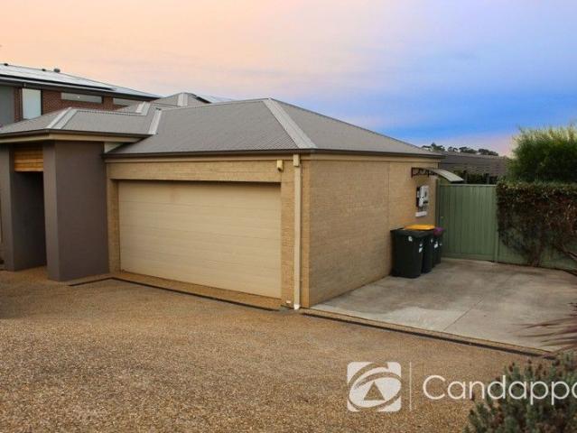 House for sale in Drouin