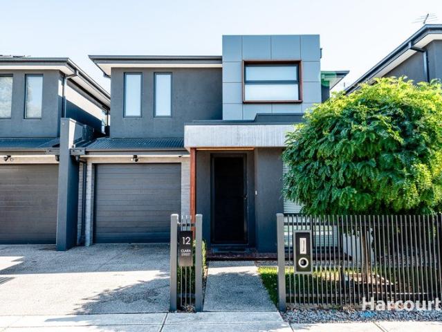 Townhouse for sale in Camerons Creek, Victoria
