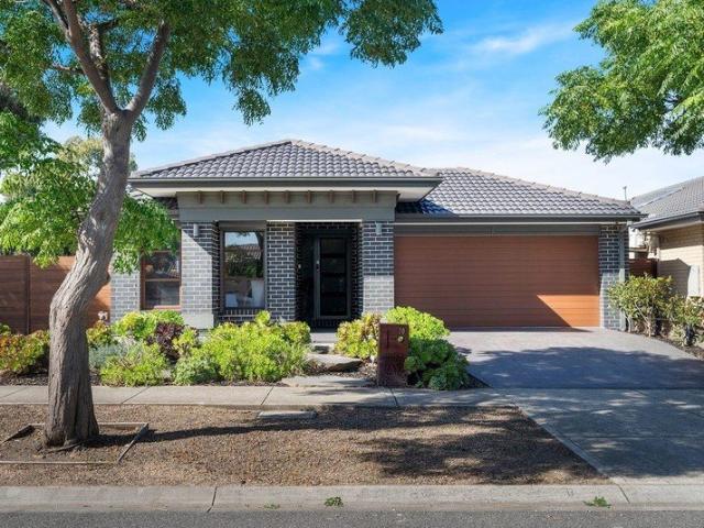 House for rent in Greenvale Gardens, Melbourne