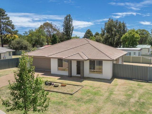 House for rent in Newling, Armidale