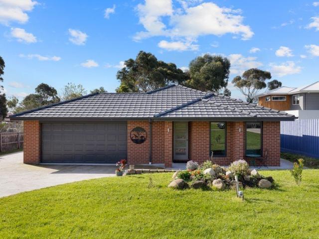 House for rent in Cowes, Victoria